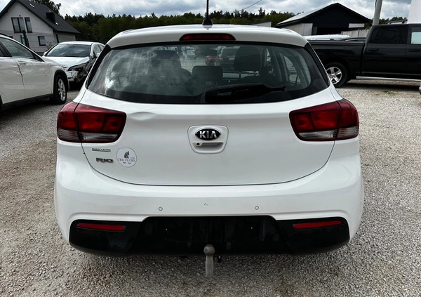 Kia Rio cena 25900 przebieg: 117000, rok produkcji 2017 z Góra małe 301